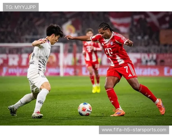 拜仁2-2止步连胜！凯恩乌龙助攻的魔幻一夜，拜仁卡恩时期阵容